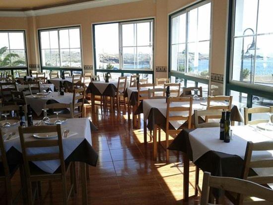 Habitacion Matrimonial En Un Bajo Bano Compartido Areas Compartidas Abades  Dış mekan fotoğraf