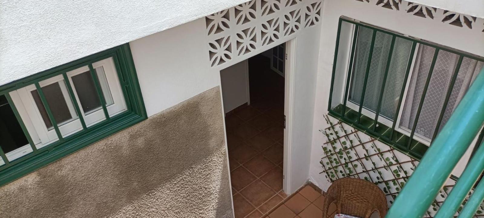 Habitacion Matrimonial En Un Bajo Bano Compartido Areas Compartidas Abades  Dış mekan fotoğraf