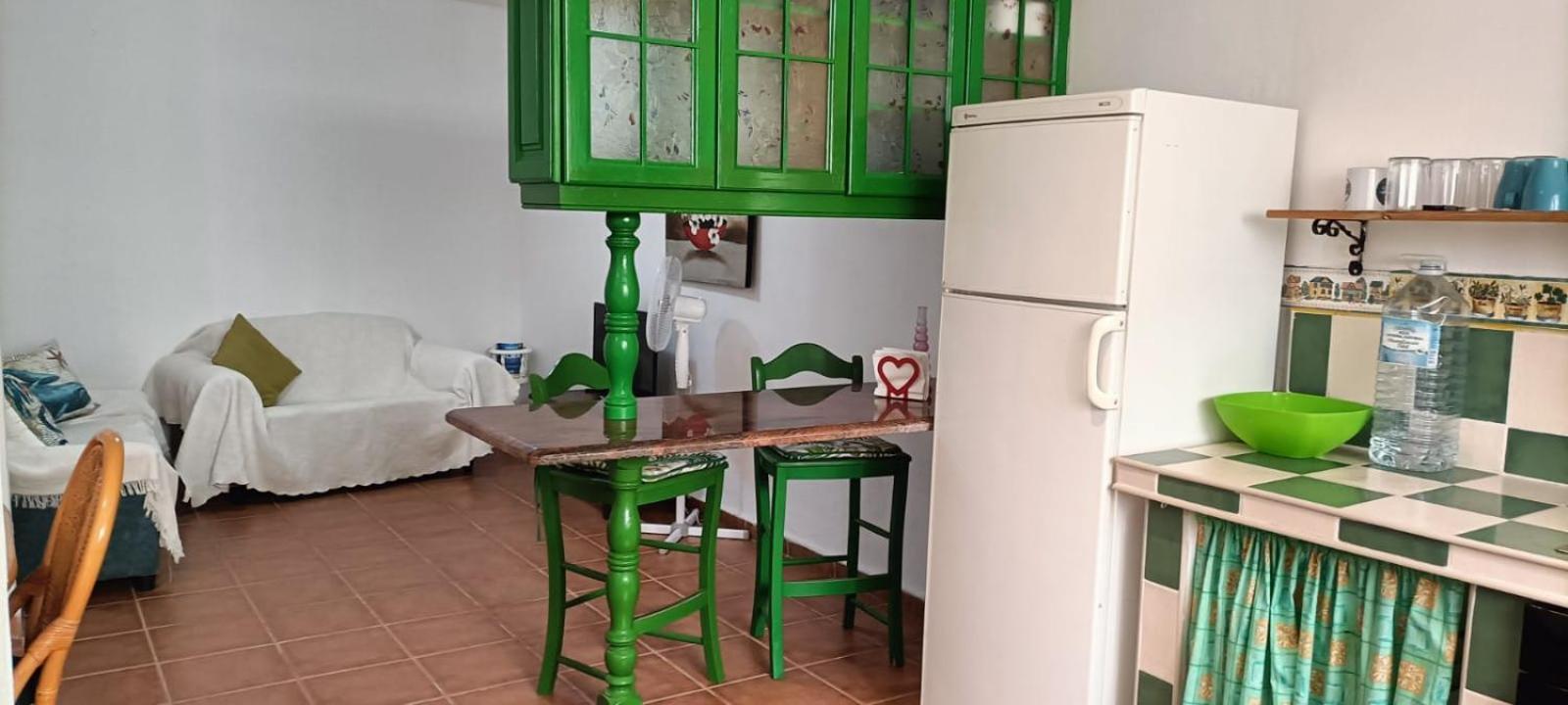 Habitacion Matrimonial En Un Bajo Bano Compartido Areas Compartidas Abades  Dış mekan fotoğraf
